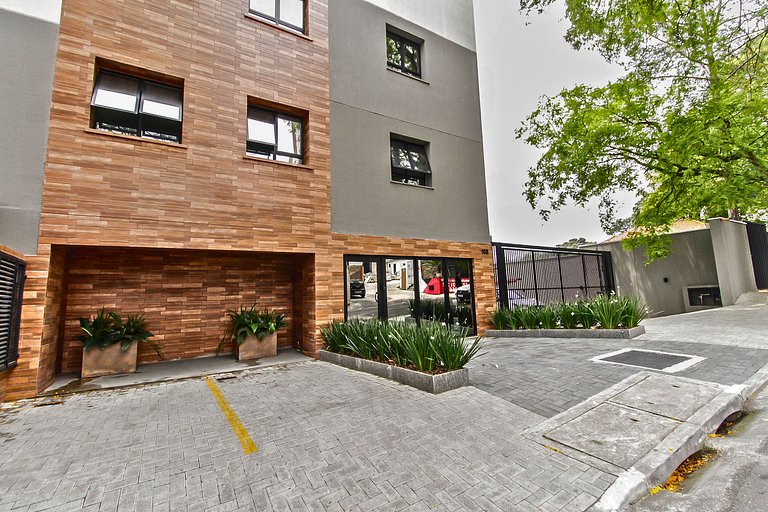 Flat c/ Garagem, Piscina, Academia e SPA em SBC