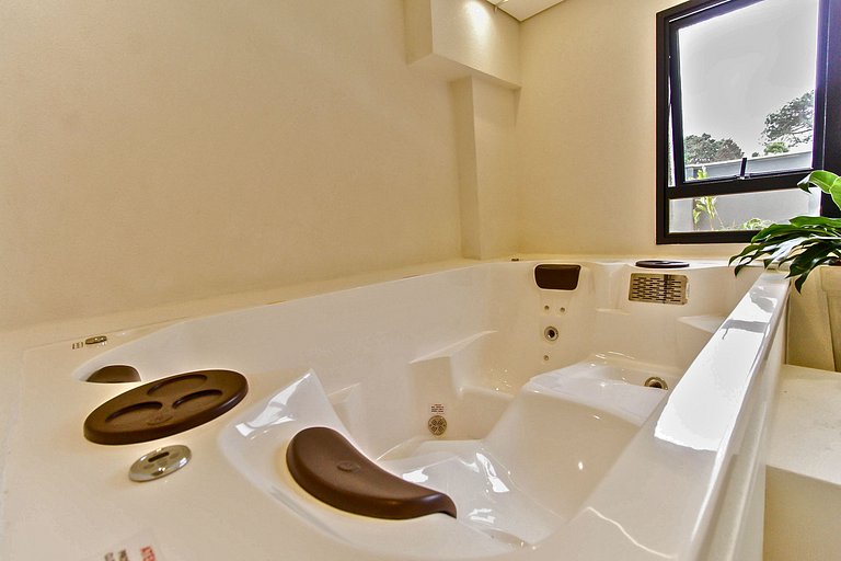 Flat c/ Garagem, Piscina, Academia e SPA em SBC