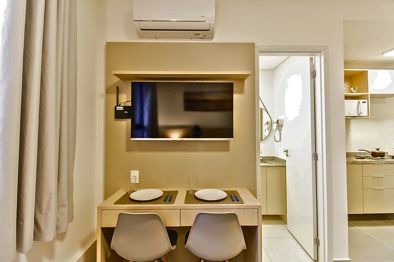 Studio Triplo com Piscina + Garagem + Pet e Wi-Fi