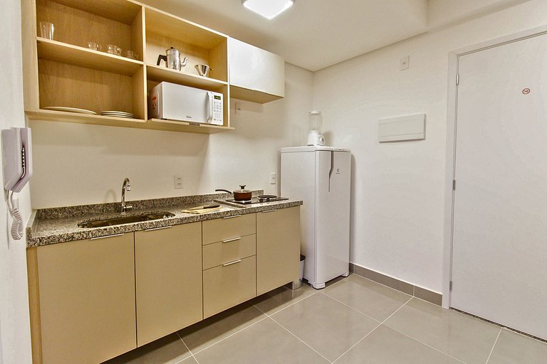 Studio Triplo com Piscina + Garagem + Pet e Wi-Fi