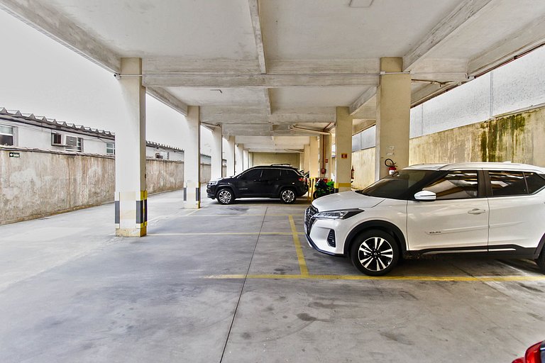 Apê à 350m da Praia e do Shopping Praiamar + Vaga