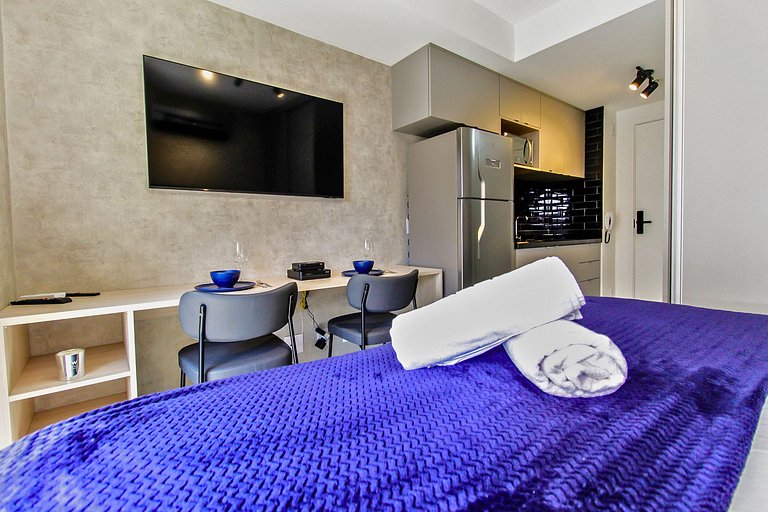 Studio c/ Piscina perto do Metrô e da Av. Paulista