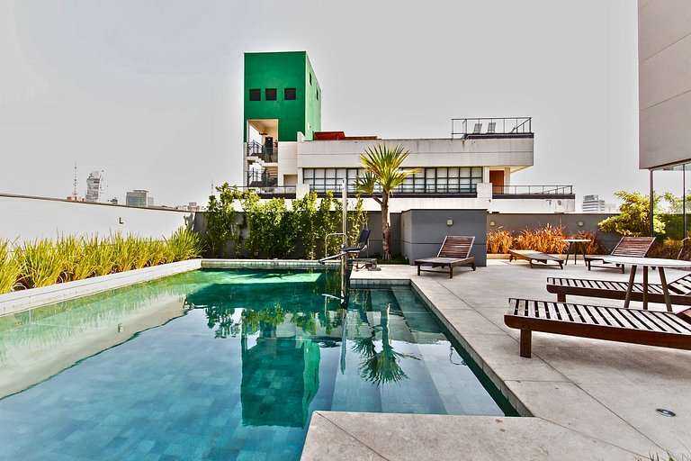 Studio c/ Piscina perto do Metrô e da Av. Paulista