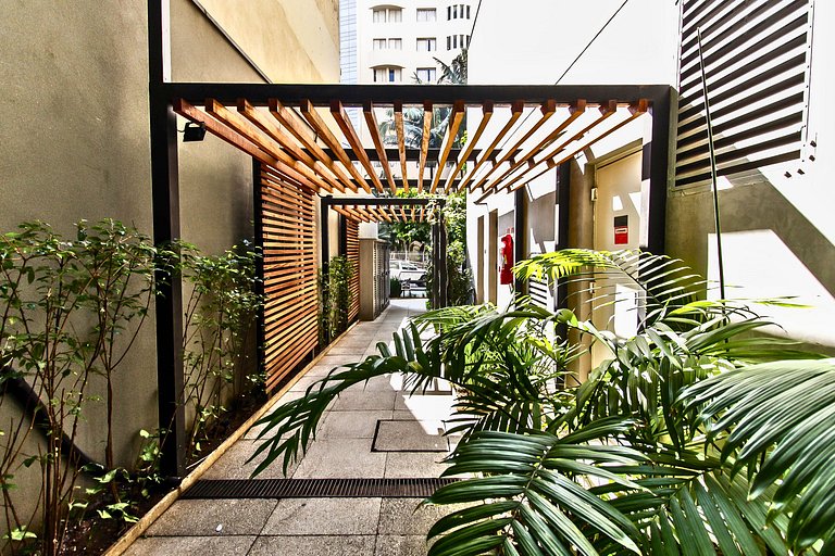 Studio c/ Piscina perto do Metrô e da Av. Paulista