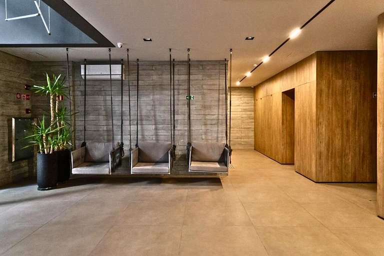 Studio c/ Piscina perto do Metrô e da Av. Paulista