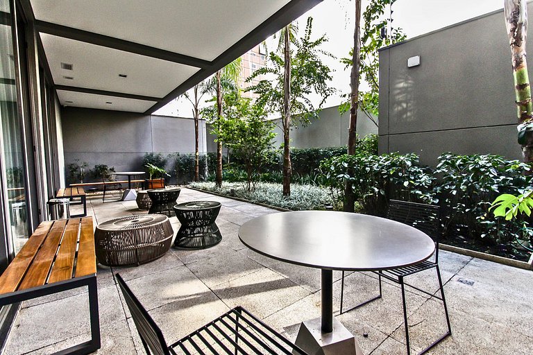Studio c/ Piscina perto do Metrô e da Av. Paulista