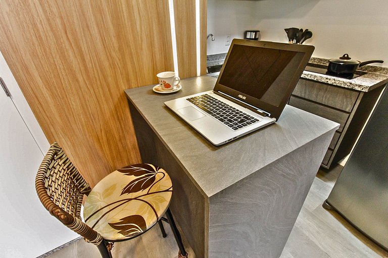 Flat luxo | Condomínio Clube com Ar e Wi-Fi em SBC