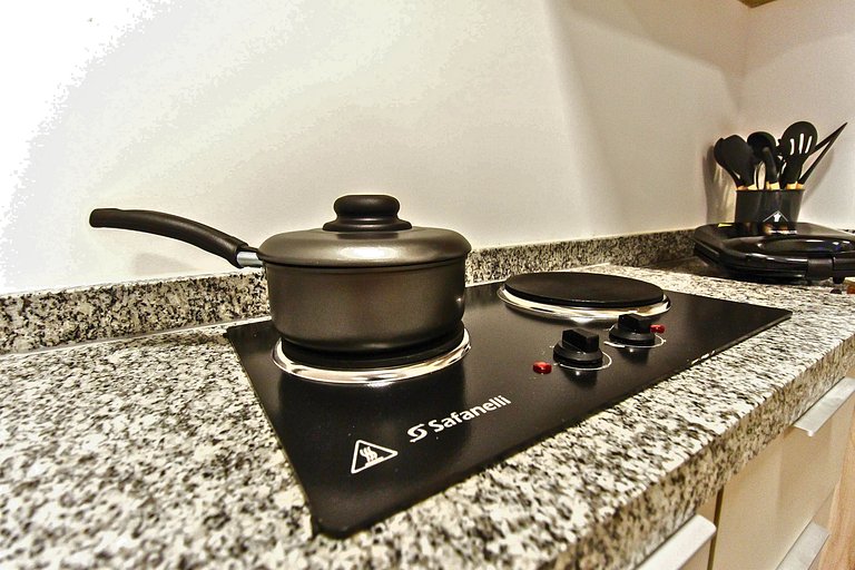 Flat c/ Garagem, Piscina, Academia e SPA em SBC