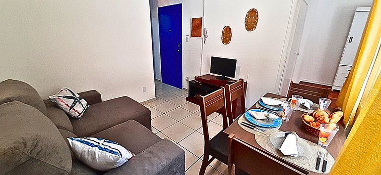 Apê Beira Mar c/ Garagem e Wi-Fi à 1 min. da Praia