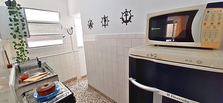 Apê Beira Mar c/ Garagem e Wi-Fi à 1 min. da Praia