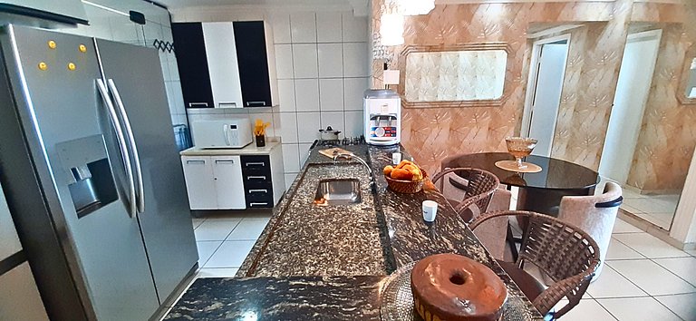 Apê Pé na Areia | Churrasqueira e Vista Mar do 30º