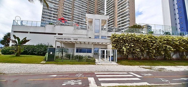 Apê Pé na Areia c/ Churrasqueira e Vista Mar
