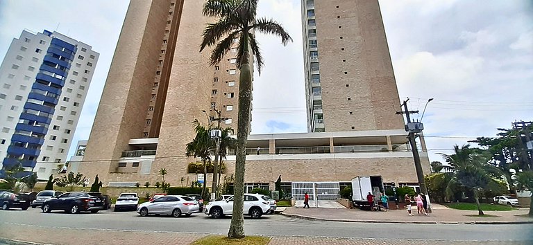 Apê Pé na Areia | Churrasqueira e Vista Mar do 30º