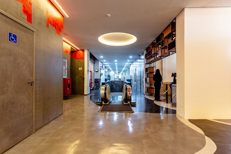 Apê Família no mesmo prédio do Sampa Sky + Ar