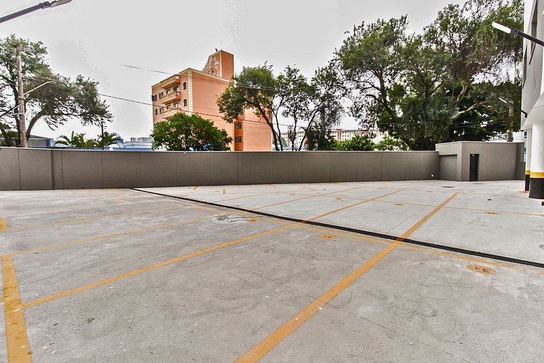 Apê Equipado em SBC com A/C, Garagem e Piscina