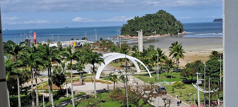 Studio Vista Mar em Santos | A/C + Wi-Fi e Vaga