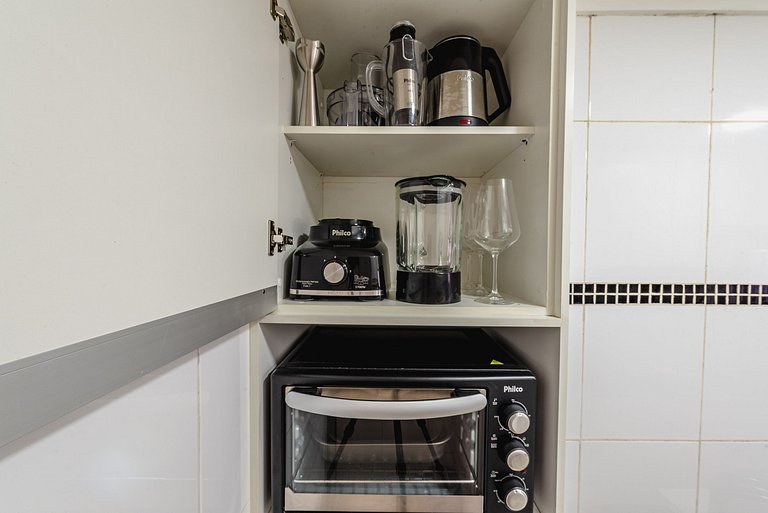 Studio Vista Mar em Santos | A/C + Wi-Fi e Vaga