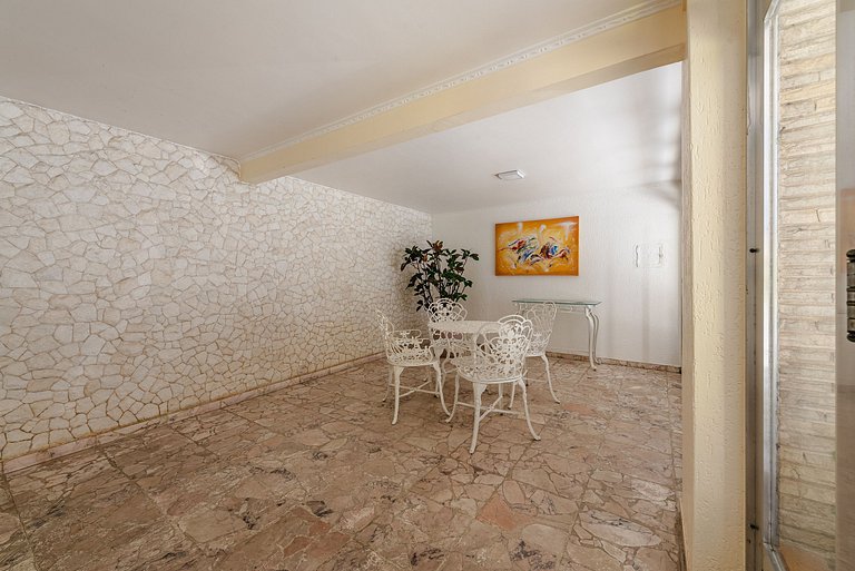 Studio Vista Mar em Santos | A/C + Wi-Fi e Vaga