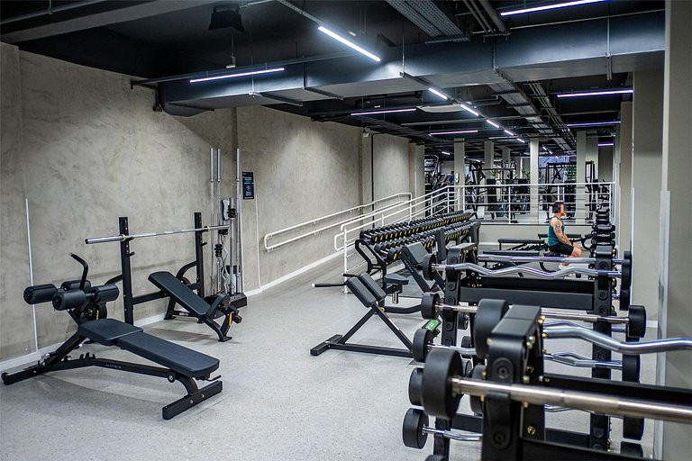 Studio Moderno SBC c/ Piscina + Vista + Ar e Wi-Fi