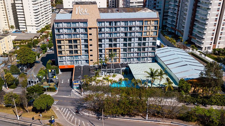 Studio c/ Estrutura de Resort + Wi-Fi e Ar em SBC