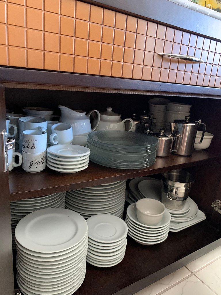 Casarão Águas S. Pedro | Piscina e Churrasqueira