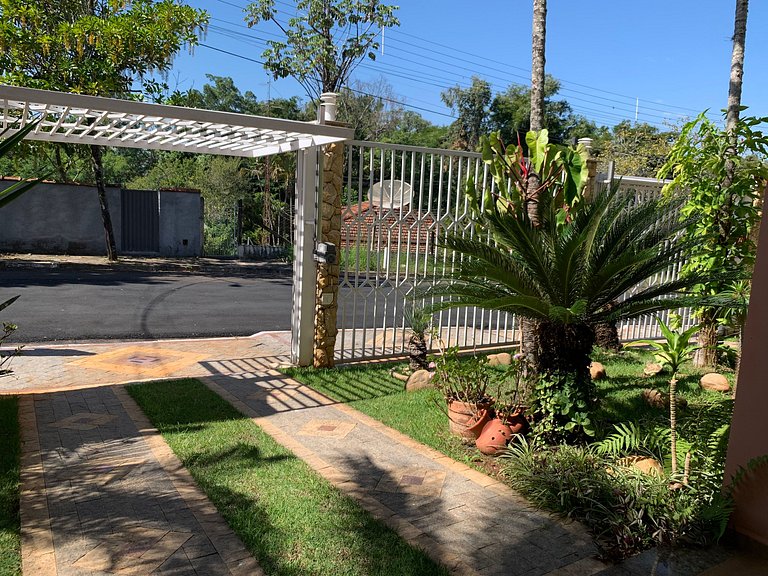 Casa TOP Águas S. Pedro | Piscina e Churrasqueira