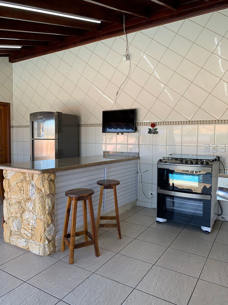 Casarão Águas S. Pedro | Piscina e Churrasqueira