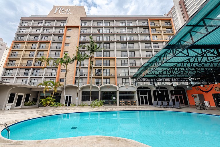 Studio Resort c/ Piscina + Wi-Fi e Ar | SBC