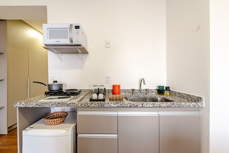 Studio Resort c/ Piscina + Wi-Fi e Ar | SBC