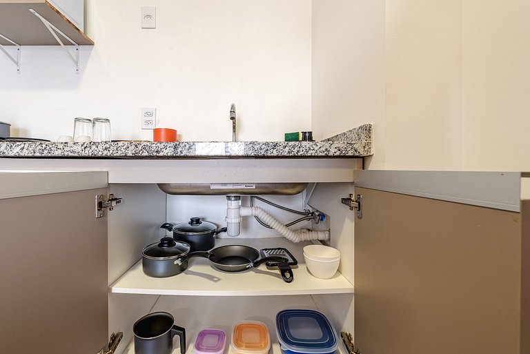 Studio c/ Estrutura de Resort + Wi-Fi e Ar em SBC