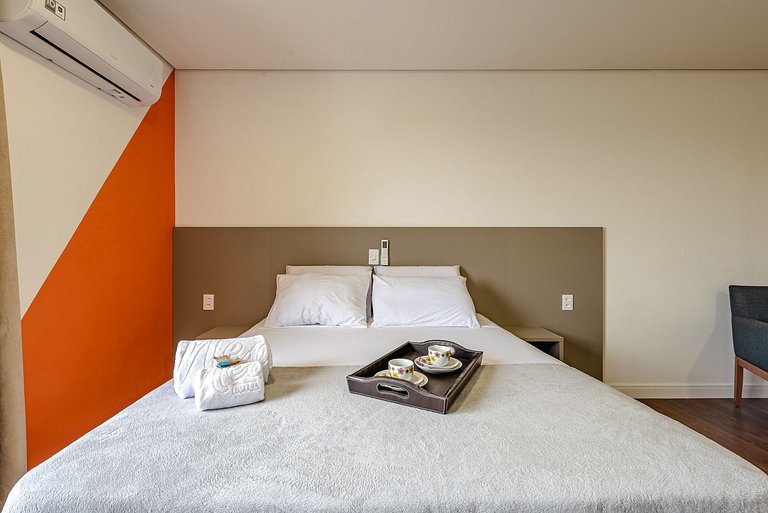 Studio c/ Estrutura de Resort + Wi-Fi e Ar em SBC