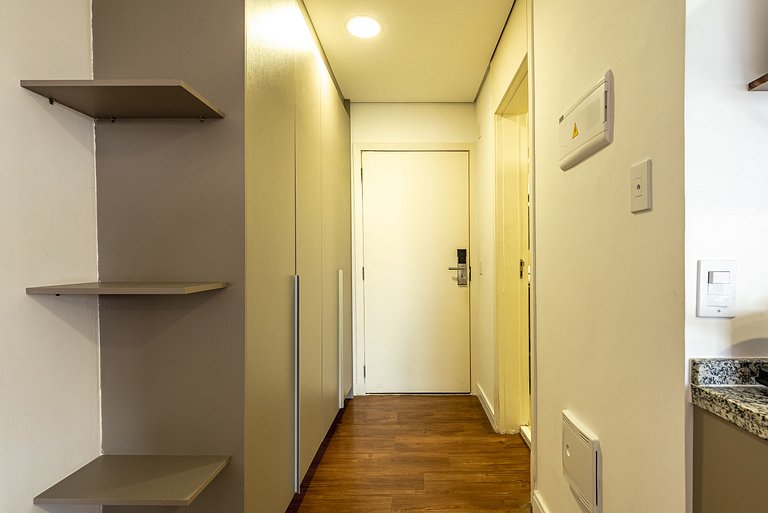 Studio Resort c/ Piscina + Wi-Fi e Ar | SBC