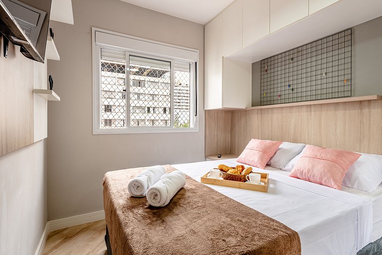 Apê Urbano Frei Caneca | Wi-Fi, Netflix e Academia