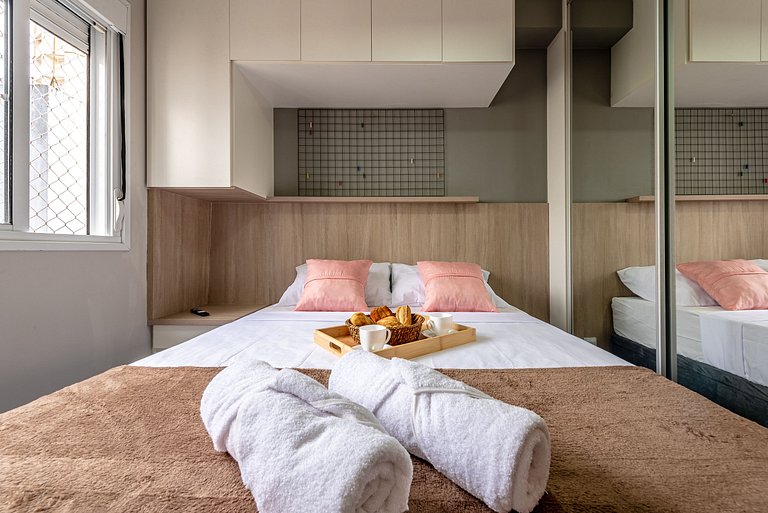 Apê Urbano Frei Caneca | Wi-Fi, Netflix e Academia