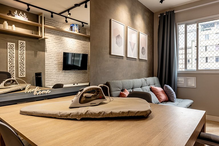 Apê Urbano Frei Caneca | Wi-Fi, Netflix e Academia