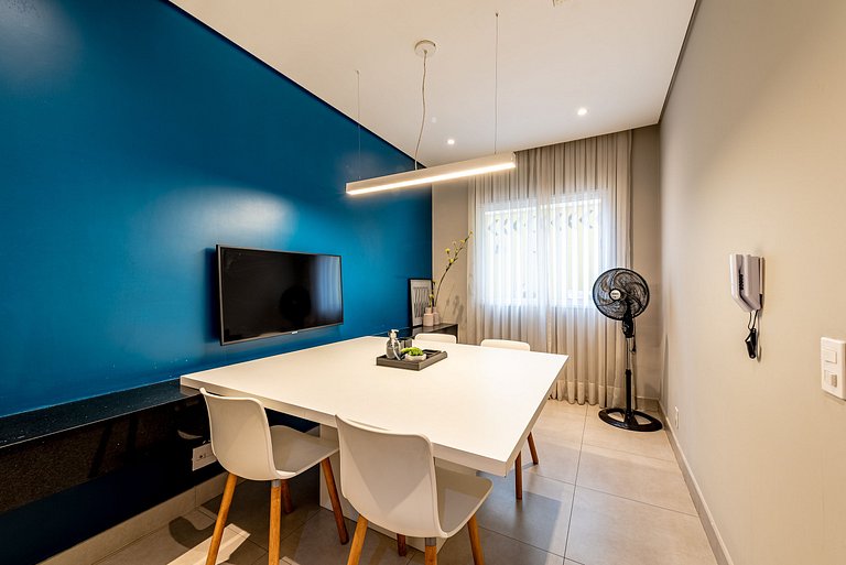 Apê Urbano Frei Caneca | Wi-Fi, Netflix e Academia