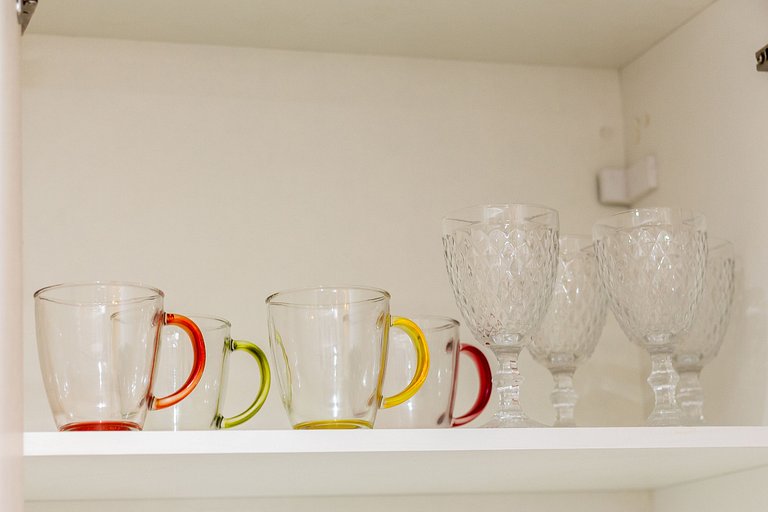 Apê no Centro de SBC com Ar, Garagem e Piscina