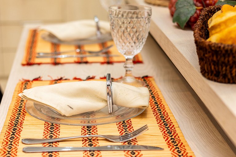 Apê no Centro de SBC com Ar, Garagem e Piscina