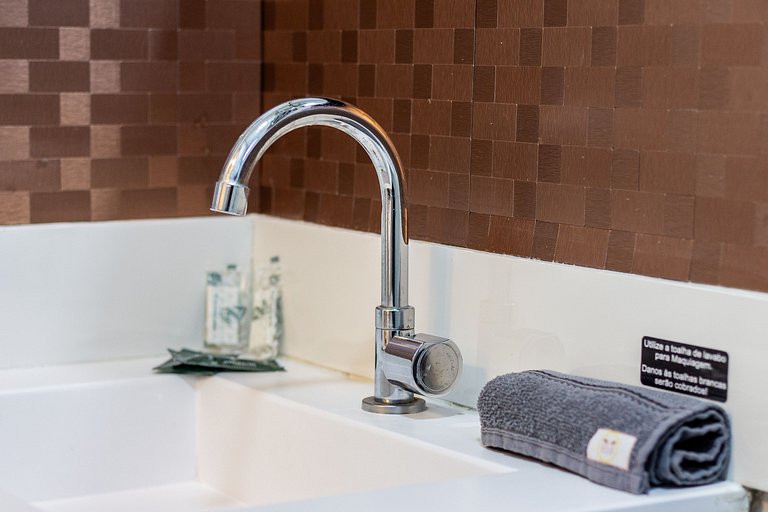 Apê no Centro de SBC com Ar, Garagem e Piscina