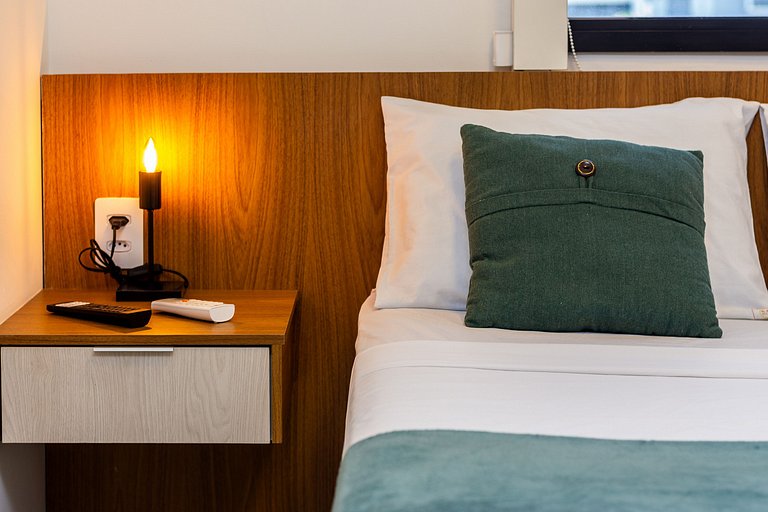 Apê no Centro de SBC com Ar, Garagem e Piscina