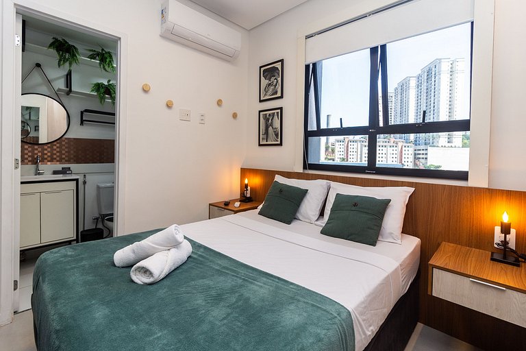 Apê no Centro de SBC com Ar, Garagem e Piscina