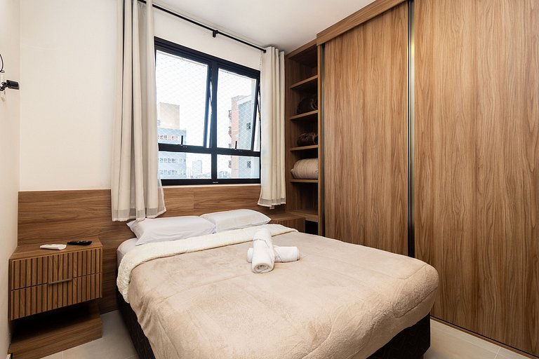 Apê Equipado em SBC com A/C, Garagem e Piscina