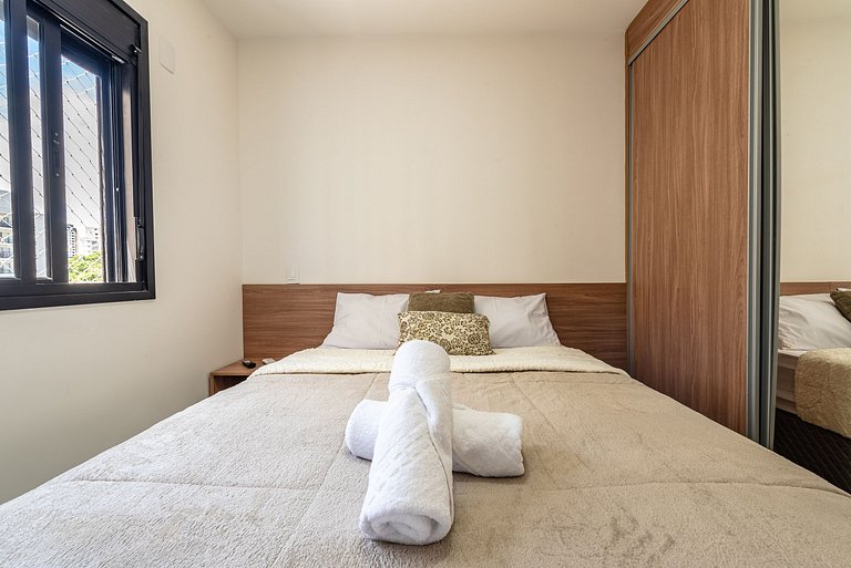 Apê c/ Varanda Gourmet, Piscina, Vaga, A/C e Wi-Fi