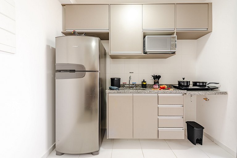 Apê c/ Varanda Gourmet, Piscina, Vaga, A/C e Wi-Fi