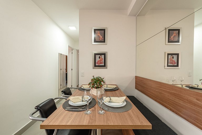 Apê c/ Varanda Gourmet, Piscina, Vaga, A/C e Wi-Fi