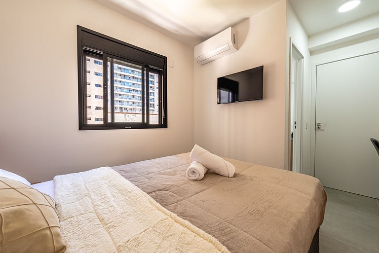 Apê Família | Varanda Chef + Piscina + Vaga + AC