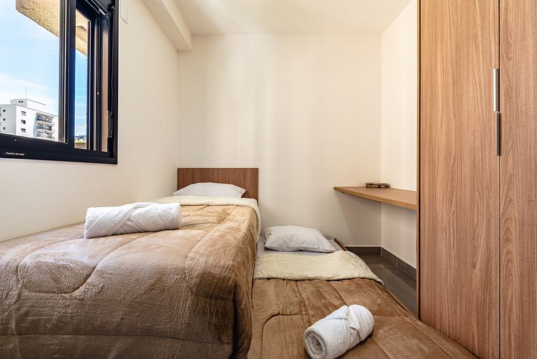 Apê Família | Varanda Chef + Piscina + Vaga + AC