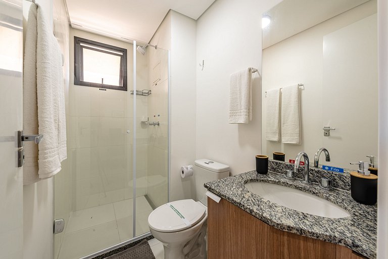 Apê na Aclimação | Lazer Completo + Vaga e A/C