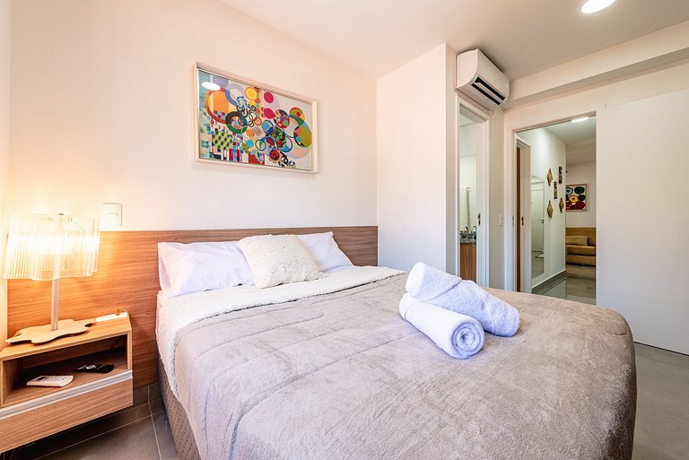 Apê na Aclimação | Lazer Completo + Vaga e A/C