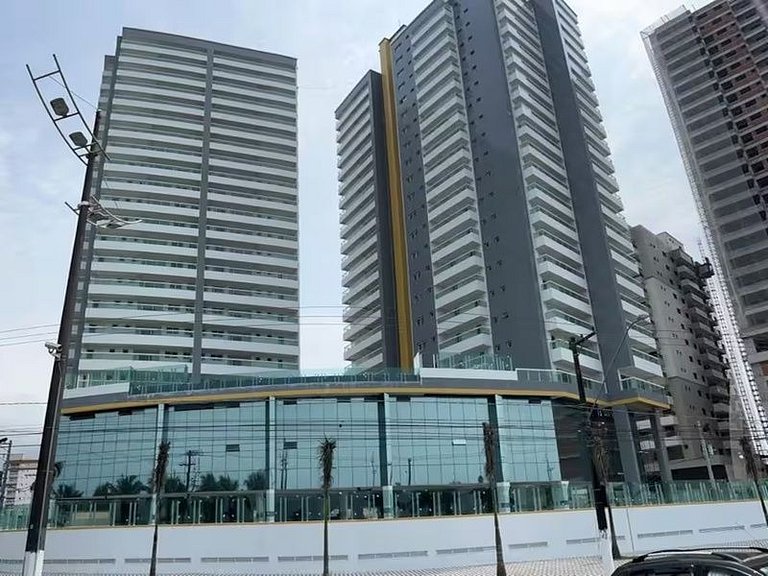 Apê Vista Mar c/ Varanda Chef + A/C + Vaga e Wi-Fi